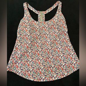 Love on a Hanger Juniors top. Size XS